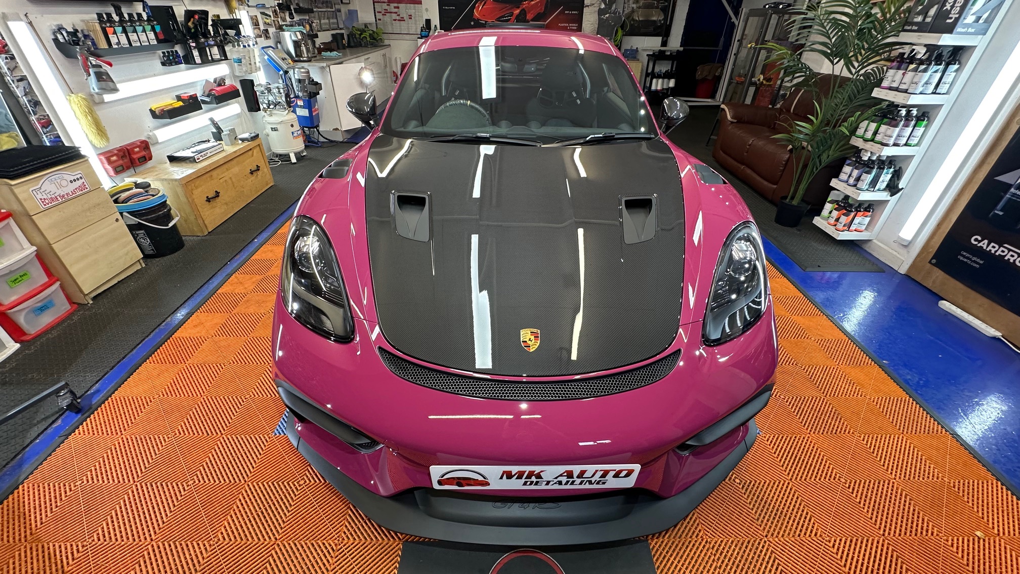 Porsche GT4RS