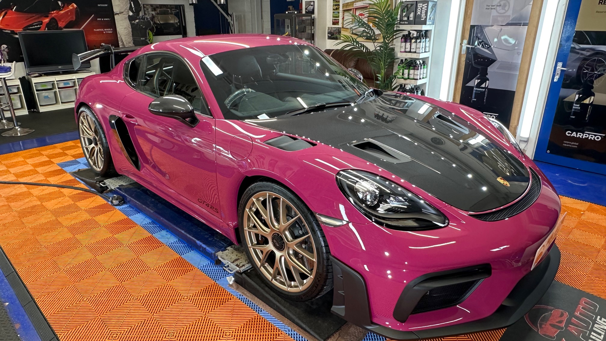 Porsche GT4RS