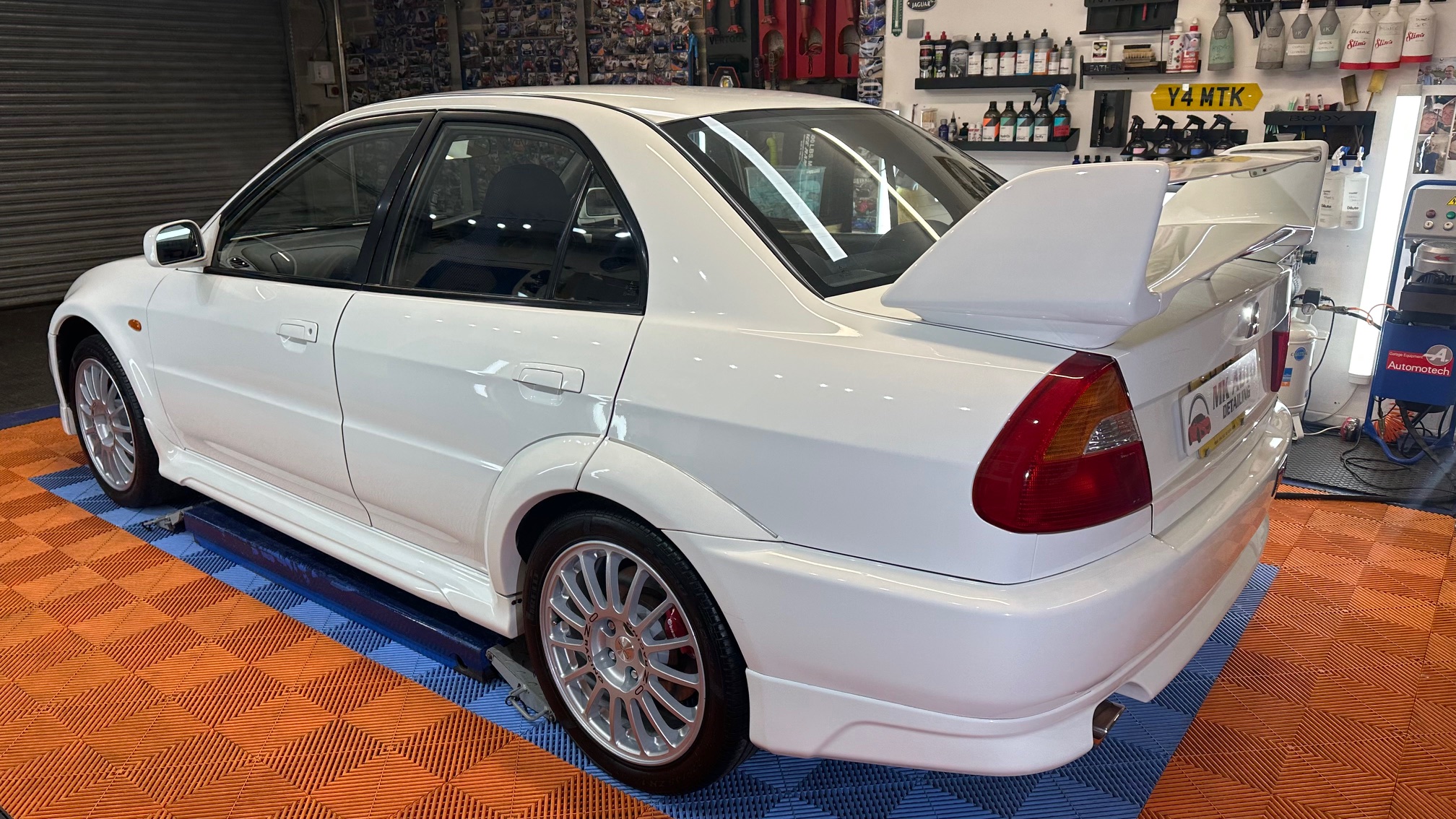 Mitsubishi Evo 6