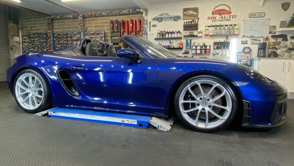 Porsche 718 Spyder